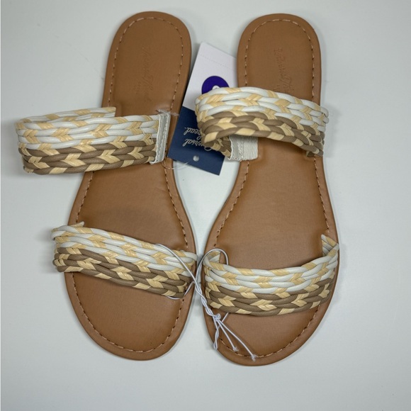 NWT Women's Anita Two-band Slide Sandals -
Universal Thread Cream 6 - Picture 6 of 7